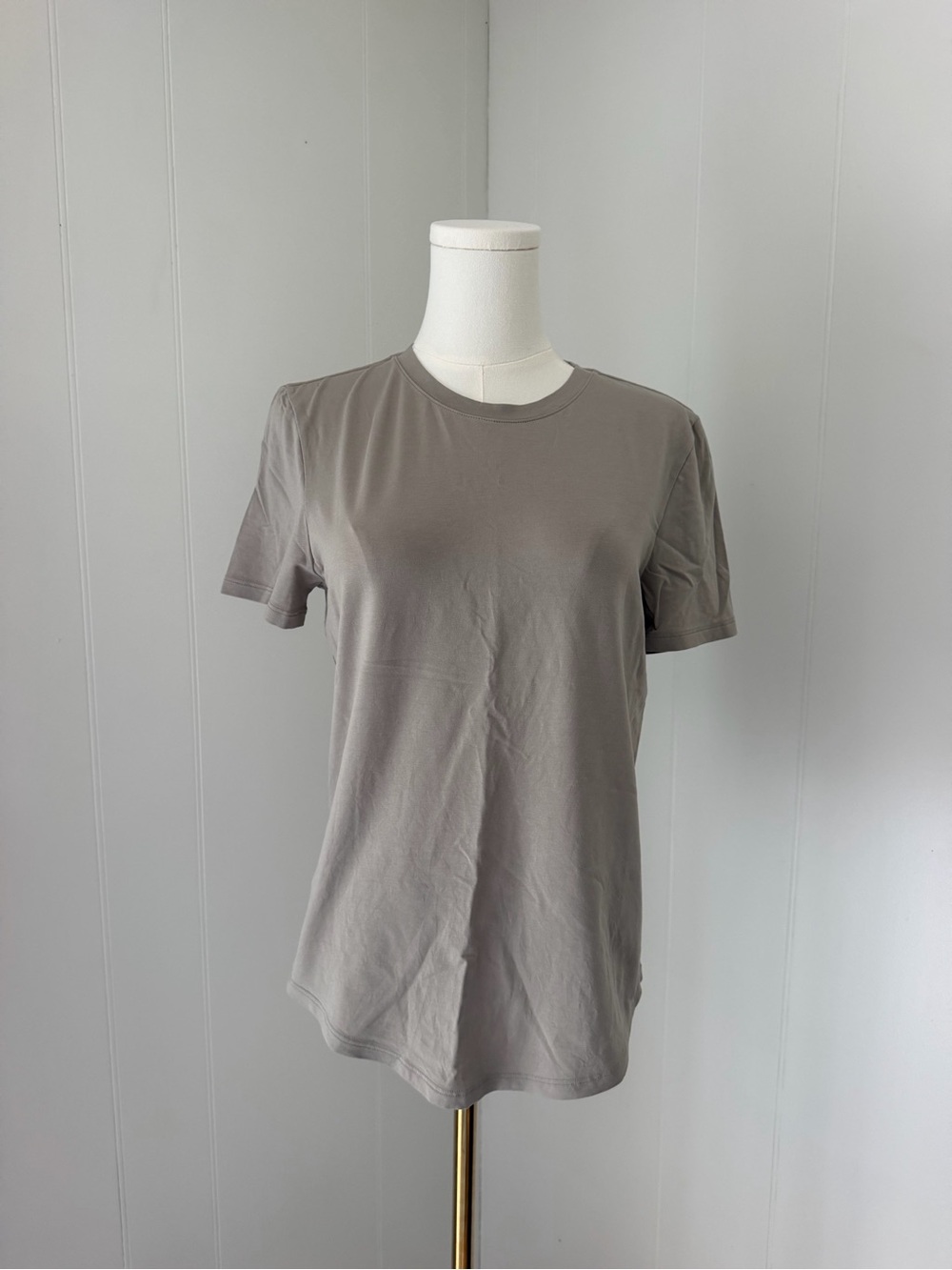 lululemon athletica Short Sleeve Tee - Riverstone
